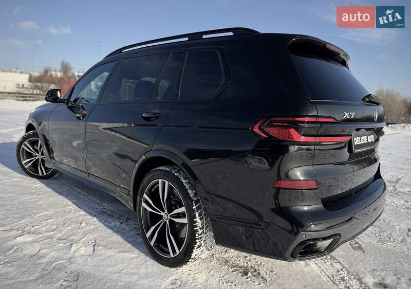 Внедорожник / Кроссовер BMW X7 2024 в Киеве