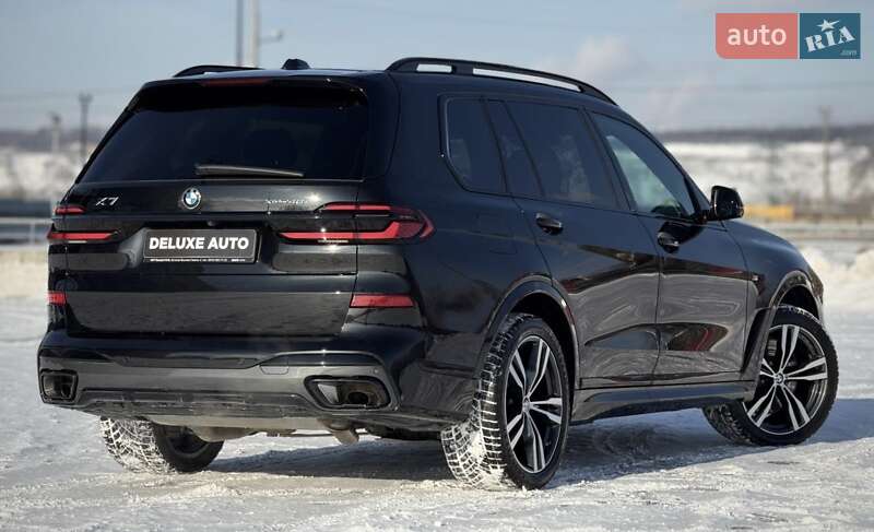 Внедорожник / Кроссовер BMW X7 2024 в Киеве