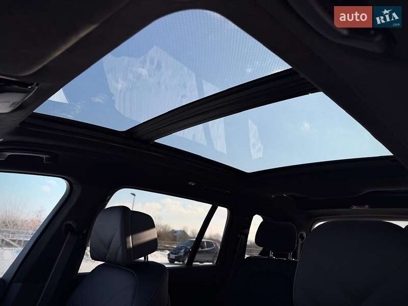 Внедорожник / Кроссовер BMW X7 2024 в Киеве