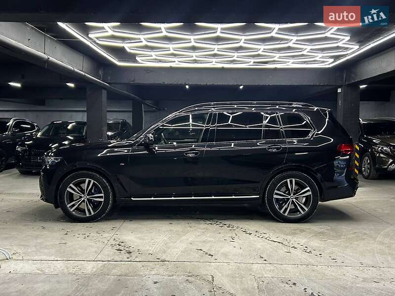 Внедорожник / Кроссовер BMW X7 2022 в Черновцах