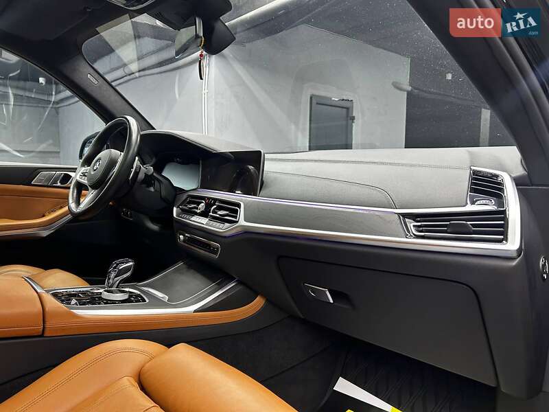 Внедорожник / Кроссовер BMW X7 2022 в Черновцах