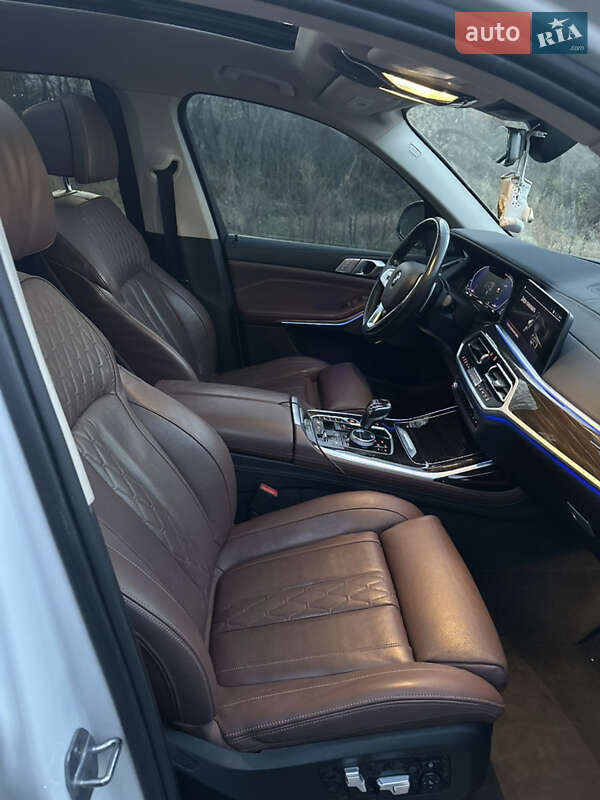 Внедорожник / Кроссовер BMW X7 2019 в Виннице