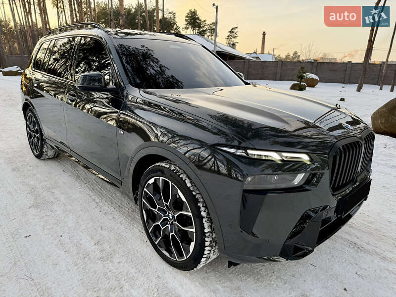 Внедорожник / Кроссовер BMW X7 2024 в Житомире
