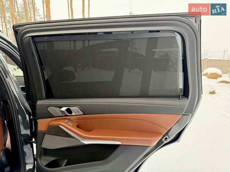 Внедорожник / Кроссовер BMW X7 2024 в Житомире