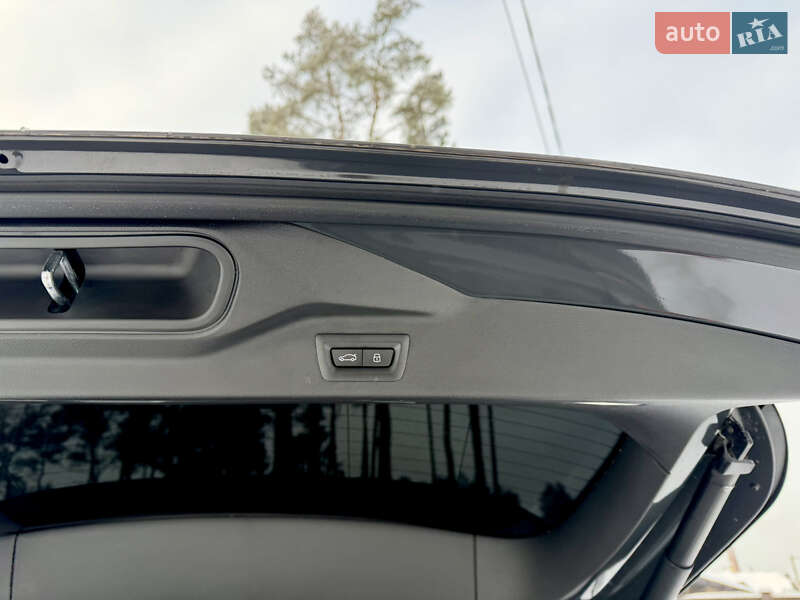 Внедорожник / Кроссовер BMW X7 2024 в Житомире