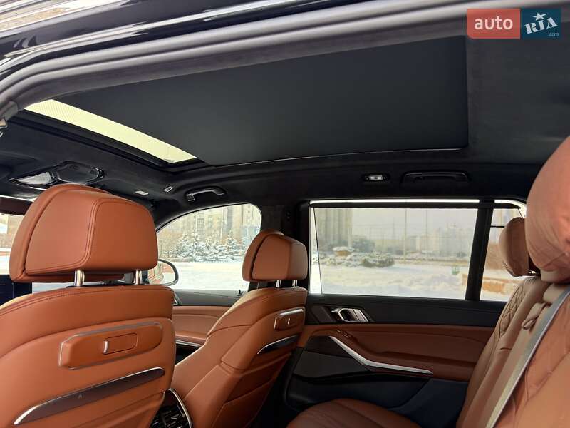 Внедорожник / Кроссовер BMW X7 2023 в Киеве фото 28 Внедорожник / Кроссовер BMW X7 2023 в Киеве