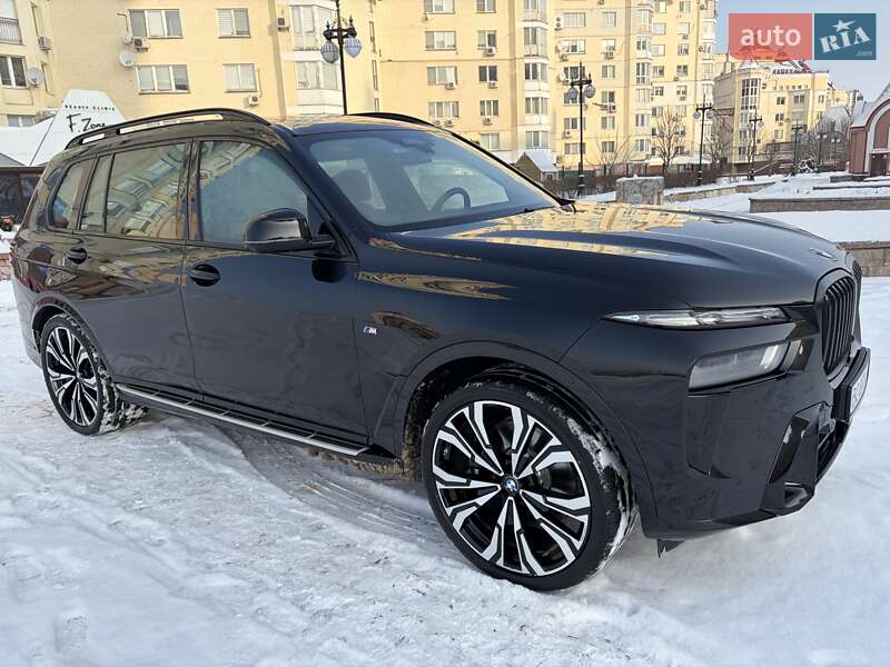 Внедорожник / Кроссовер BMW X7 2023 в Киеве фото 132 Внедорожник / Кроссовер BMW X7 2023 в Киеве