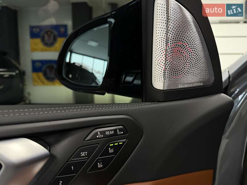 Внедорожник / Кроссовер BMW X7 2024 в Тернополе