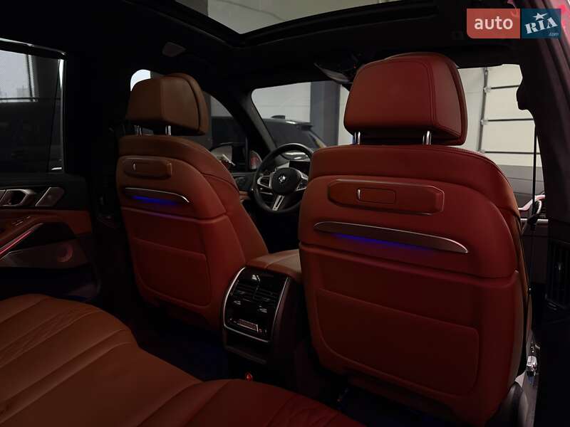 Внедорожник / Кроссовер BMW X7 2024 в Тернополе