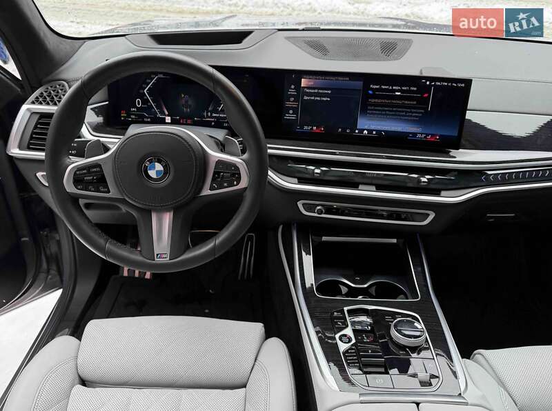 Внедорожник / Кроссовер BMW X7 2024 в Львове