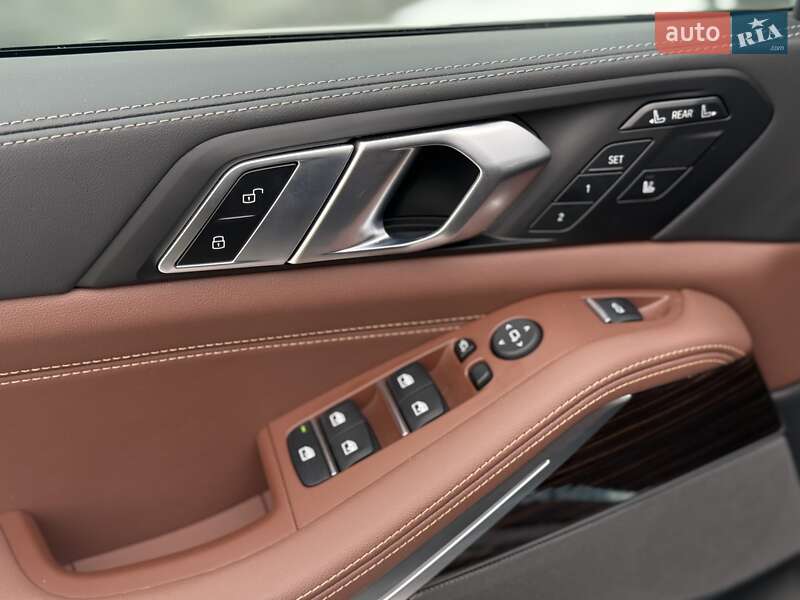 Внедорожник / Кроссовер BMW X7 2025 в Львове