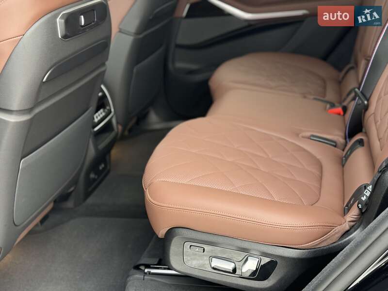 Внедорожник / Кроссовер BMW X7 2025 в Львове