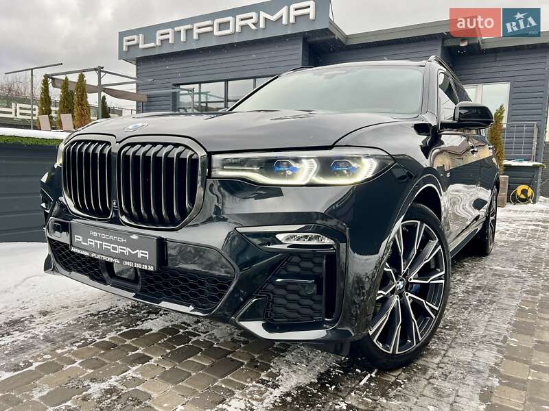 Внедорожник / Кроссовер BMW X7 2022 в Киеве