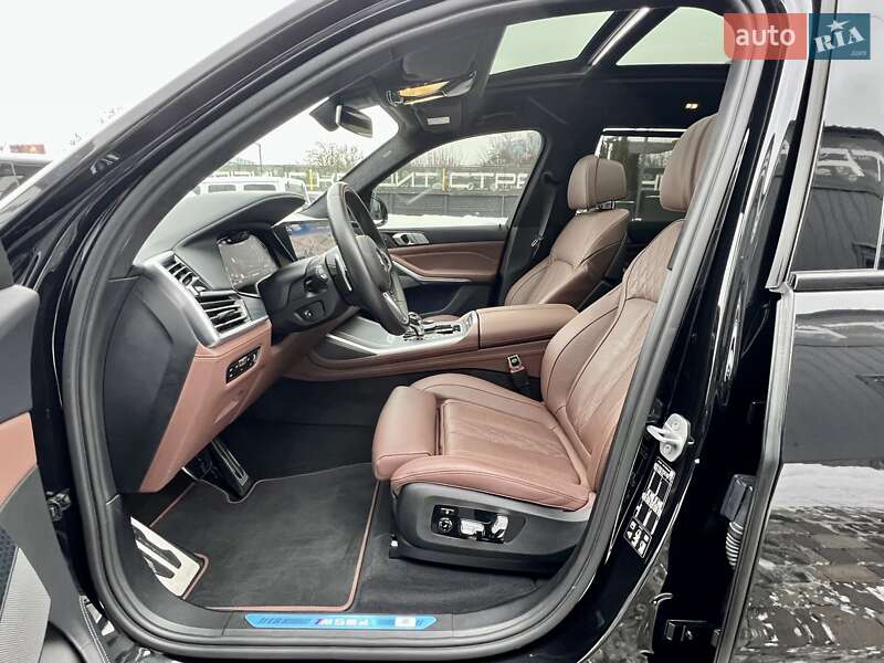 Внедорожник / Кроссовер BMW X7 2022 в Киеве