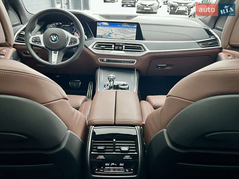 Внедорожник / Кроссовер BMW X7 2022 в Киеве