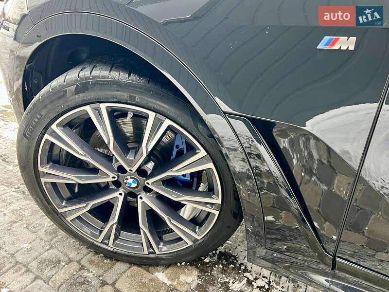 Внедорожник / Кроссовер BMW X7 2022 в Киеве