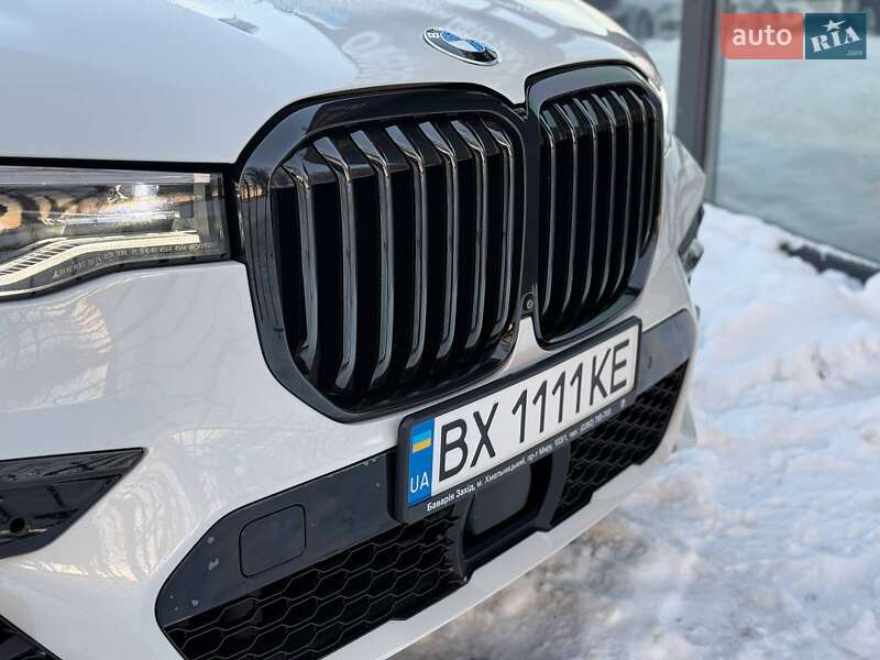 Внедорожник / Кроссовер BMW X7 2022 в Хмельницком