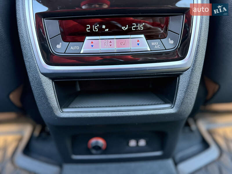 Внедорожник / Кроссовер BMW X7 2022 в Трускавце