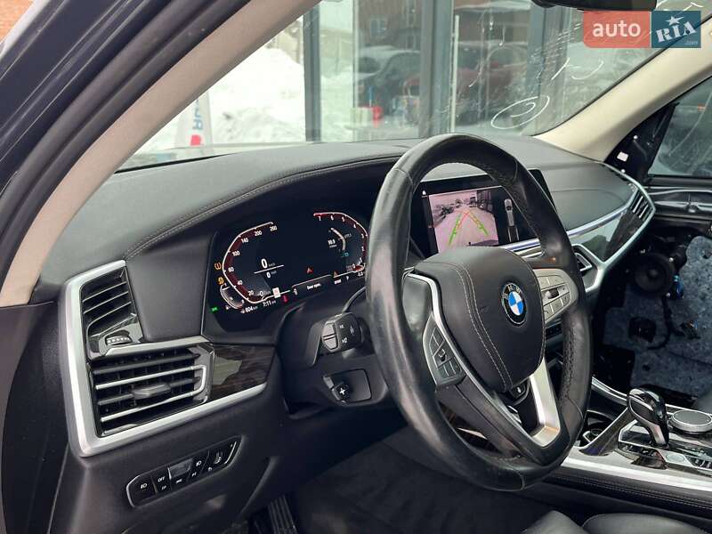 Внедорожник / Кроссовер BMW X7 2020 в Луцке