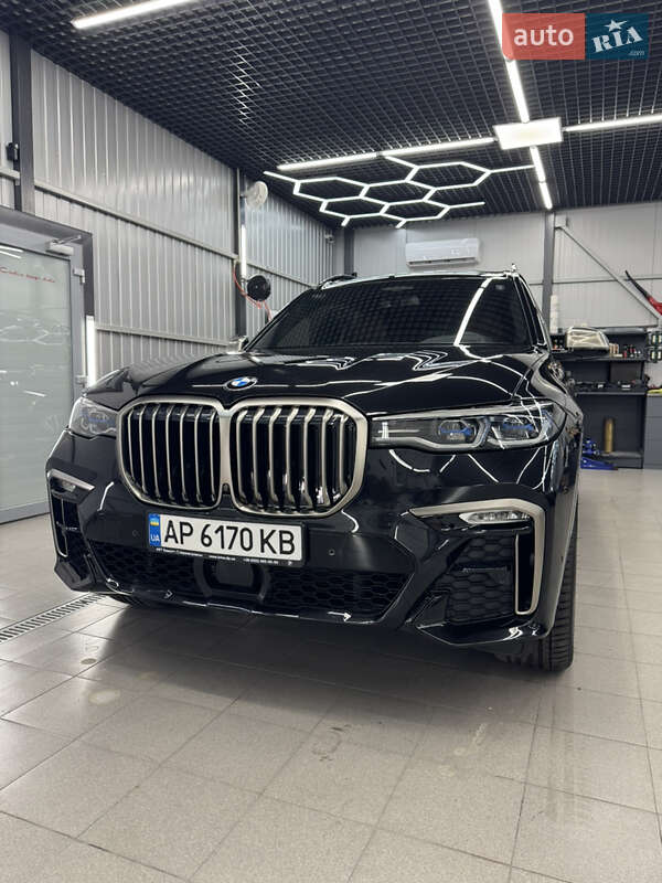 Внедорожник / Кроссовер BMW X7 2022 в Запорожье