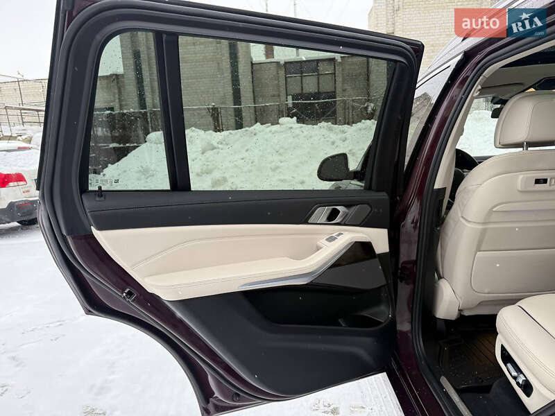 Внедорожник / Кроссовер BMW X7 2021 в Львове фото 47 Внедорожник / Кроссовер BMW X7 2021 в Львове