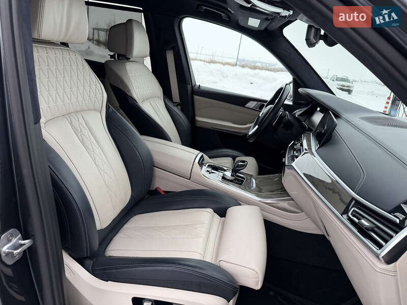 Позашляховик / Кросовер BMW X7 2019 в Рівному