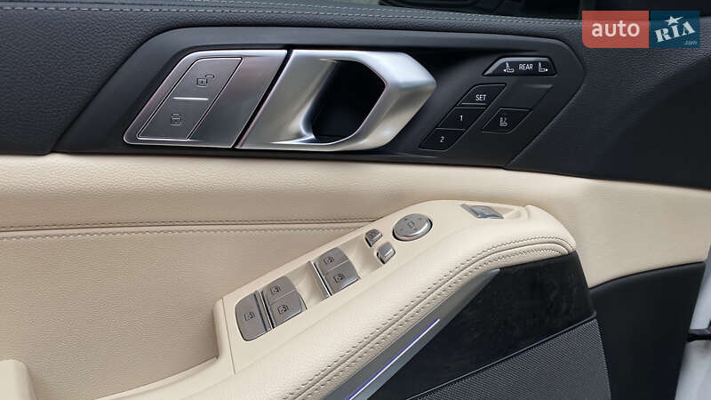 Позашляховик / Кросовер BMW X7 2022 в Львові