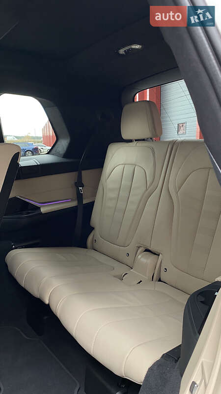 Позашляховик / Кросовер BMW X7 2022 в Львові