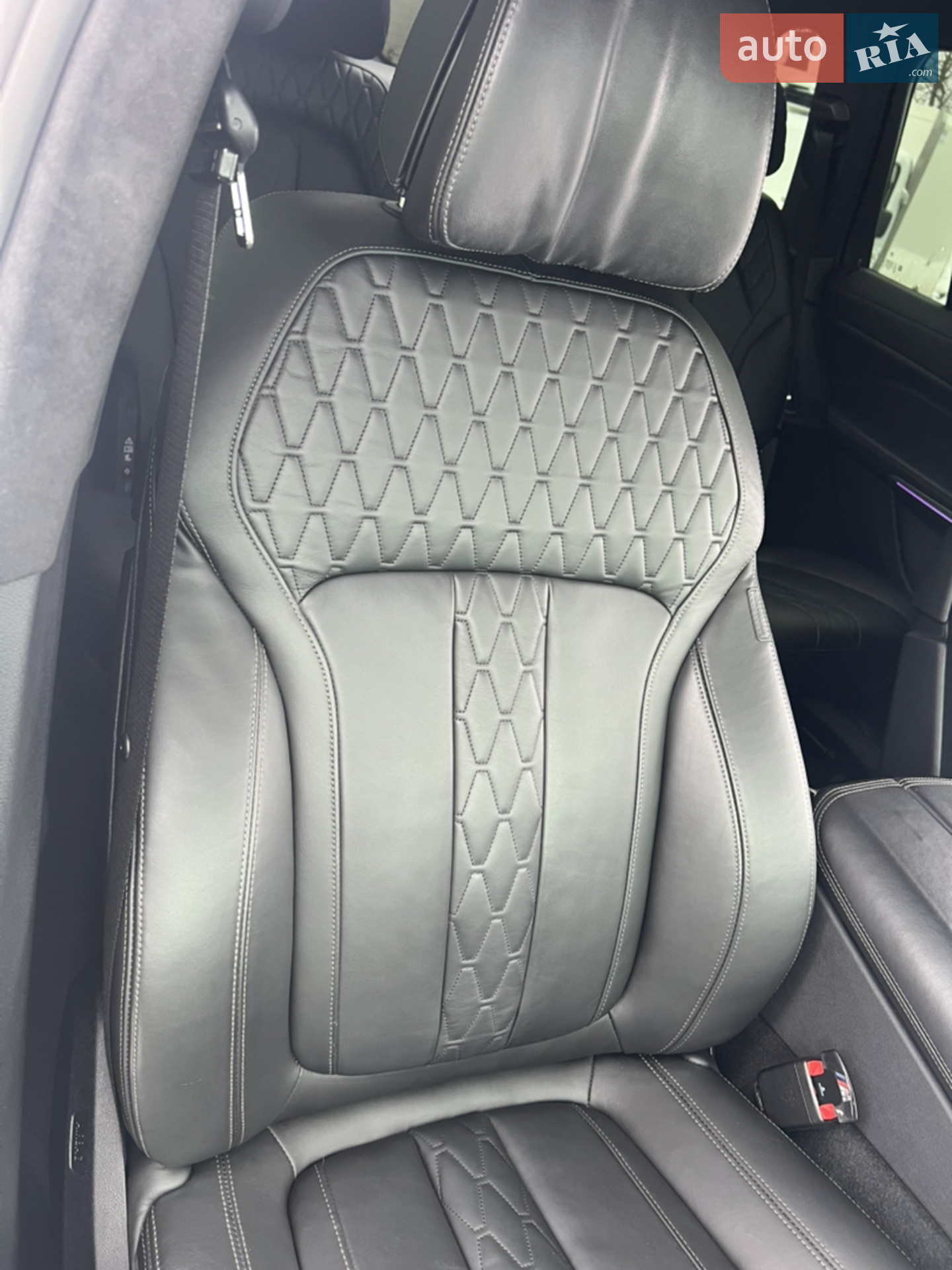 2020 BMW X7 - мініатюра 50