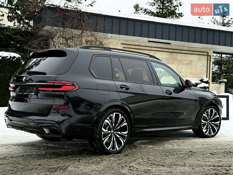 Внедорожник / Кроссовер BMW X7 2023 в Львове