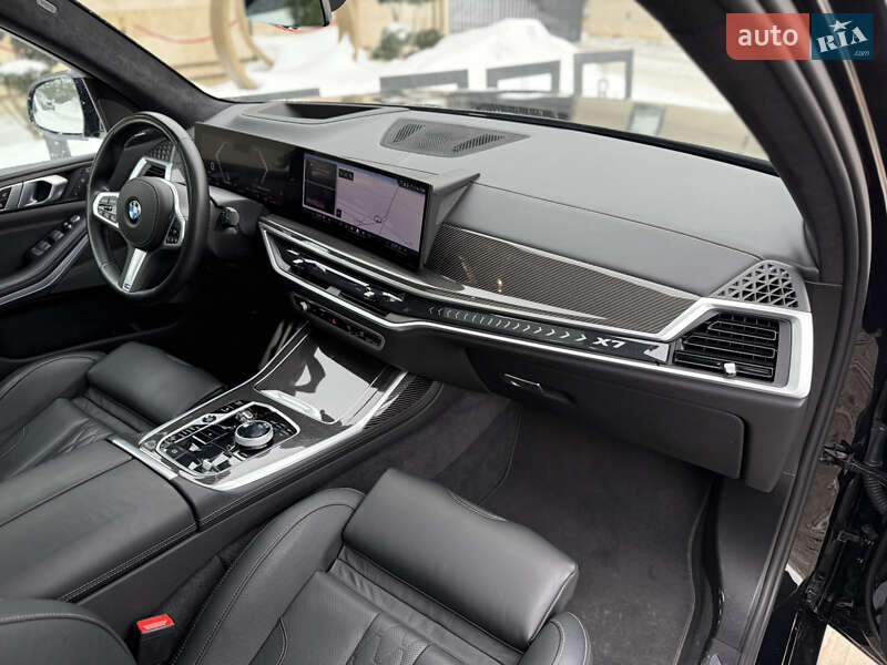 Внедорожник / Кроссовер BMW X7 2023 в Львове