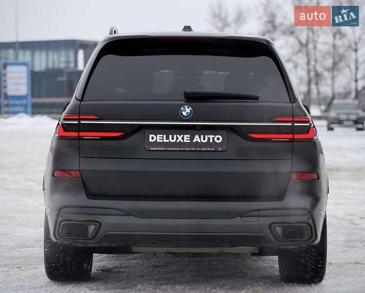 Внедорожник / Кроссовер BMW X7 2023 в Киеве