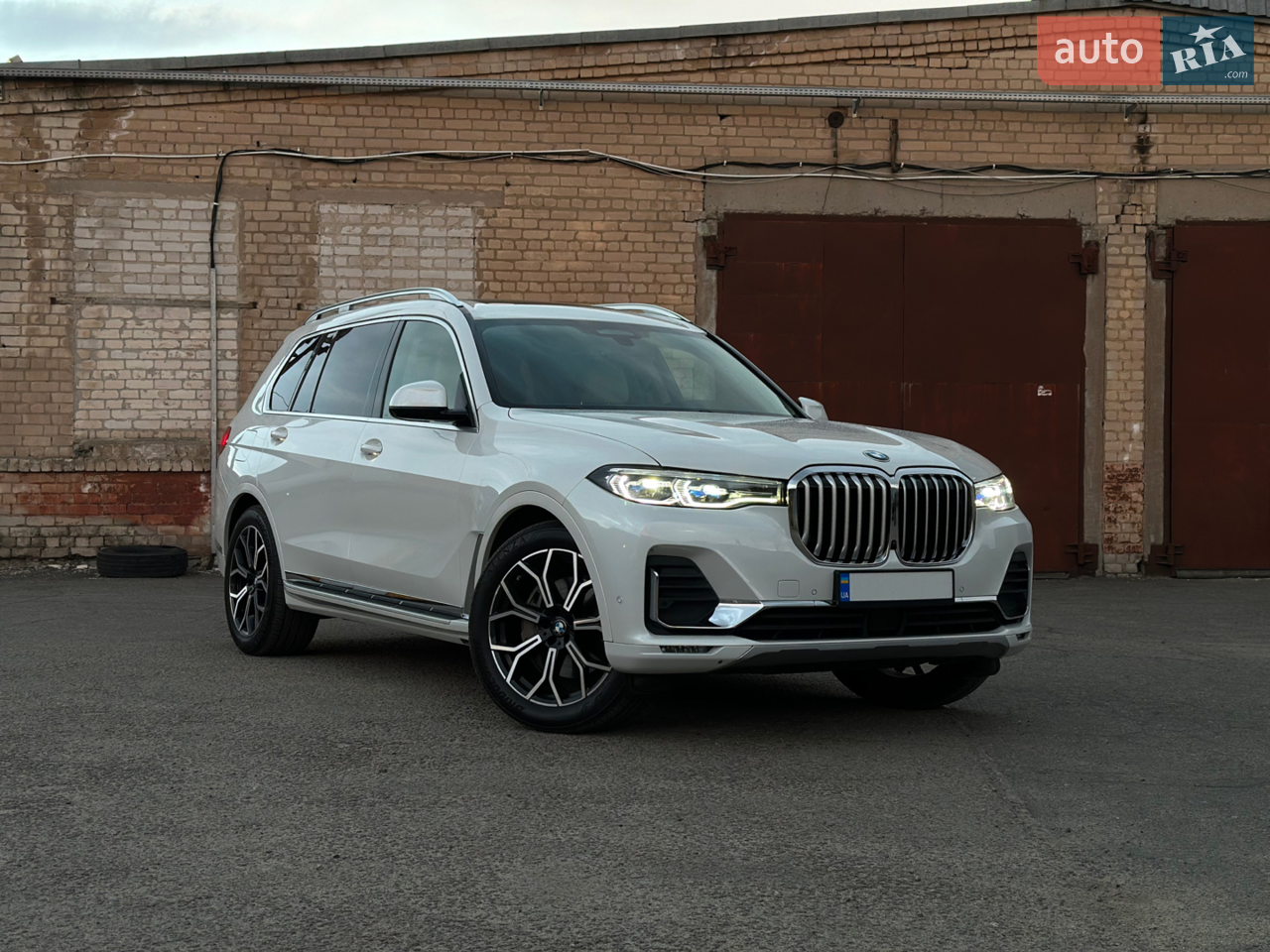 2020 BMW X7 - мініатюра 29