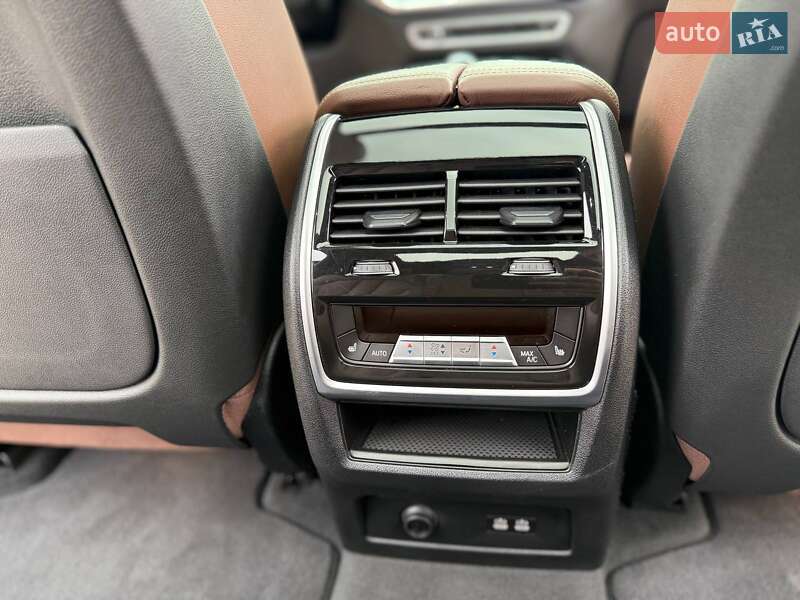 Внедорожник / Кроссовер BMW X7 2021 в Чорткове