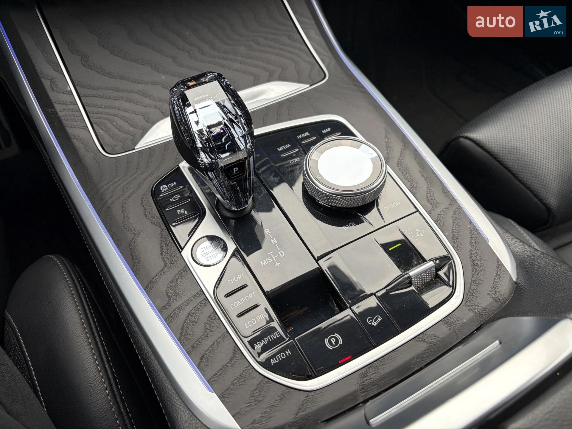 2020 BMW X7 - мініатюра 16