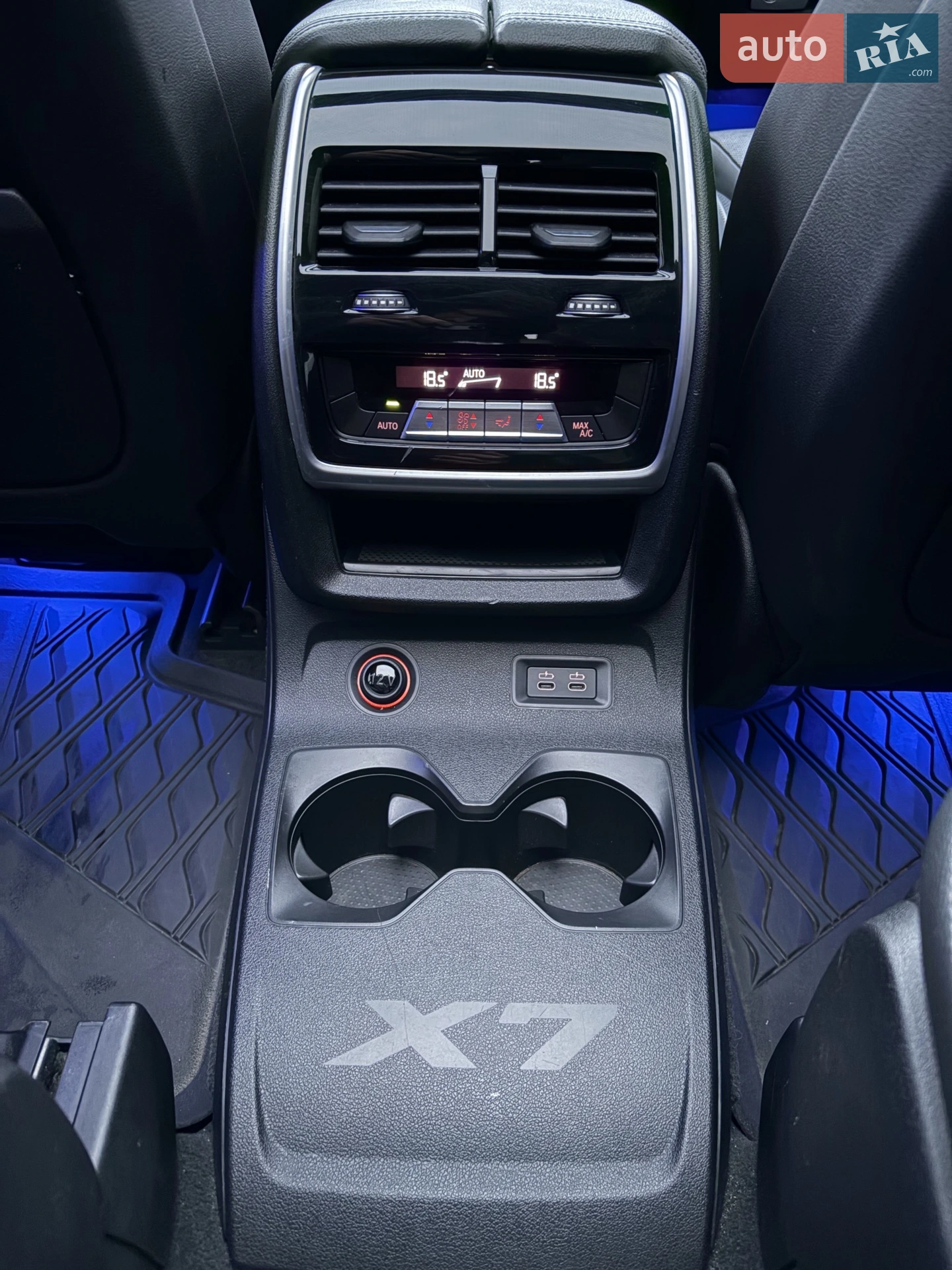2020 BMW X7 - мініатюра 19