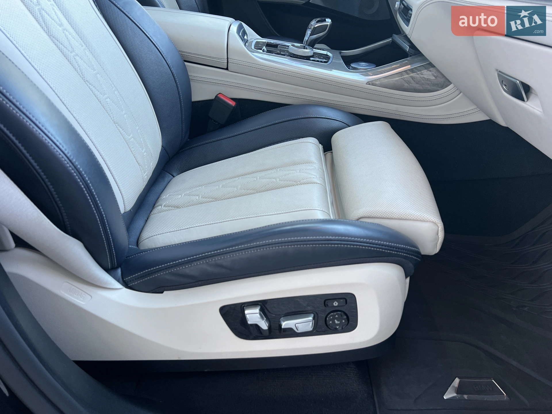 2020 BMW X7 - мініатюра 40