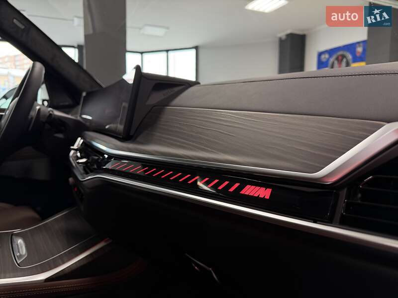 Внедорожник / Кроссовер BMW X7 2025 в Тернополе