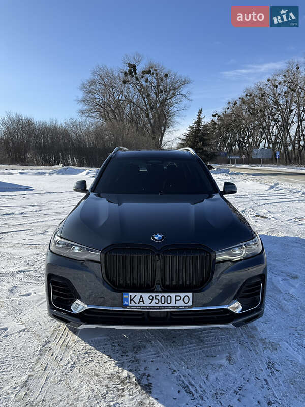 Позашляховик / Кросовер BMW X7 2020 в Києві