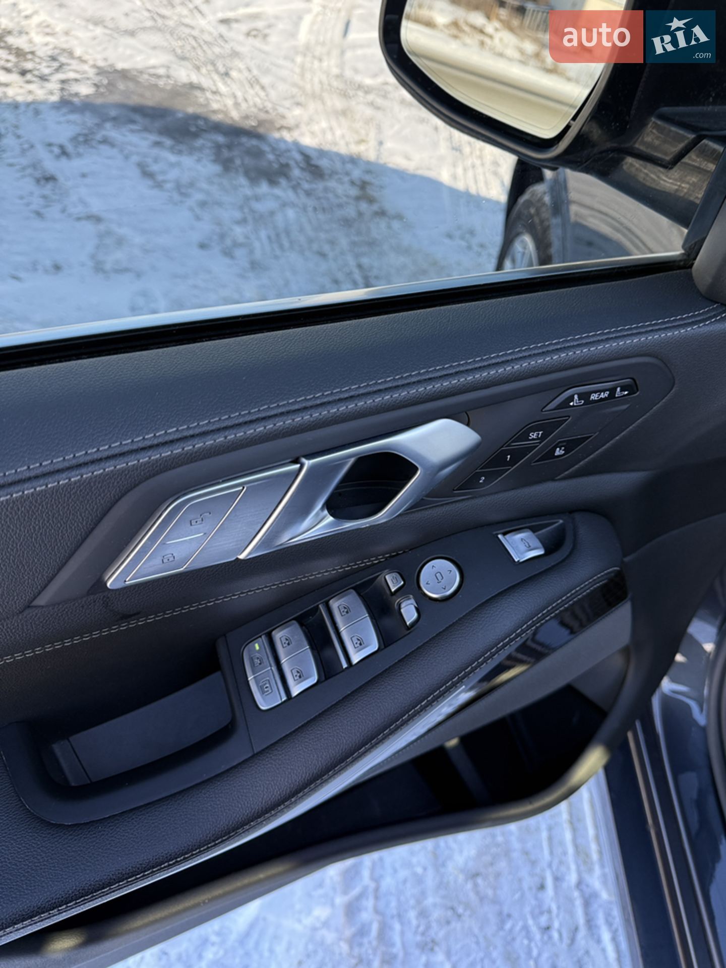 2020 BMW X7 - мініатюра 12