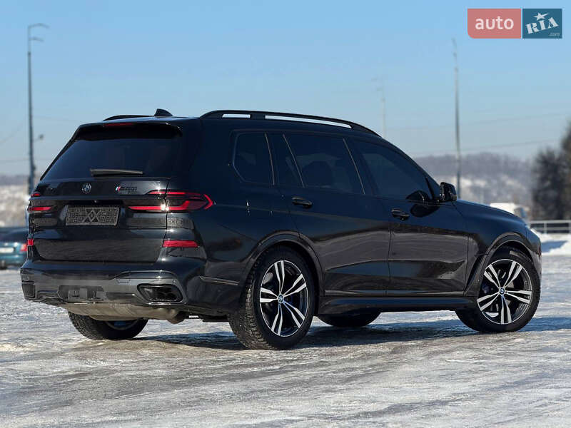 Внедорожник / Кроссовер BMW X7 2020 в Киеве