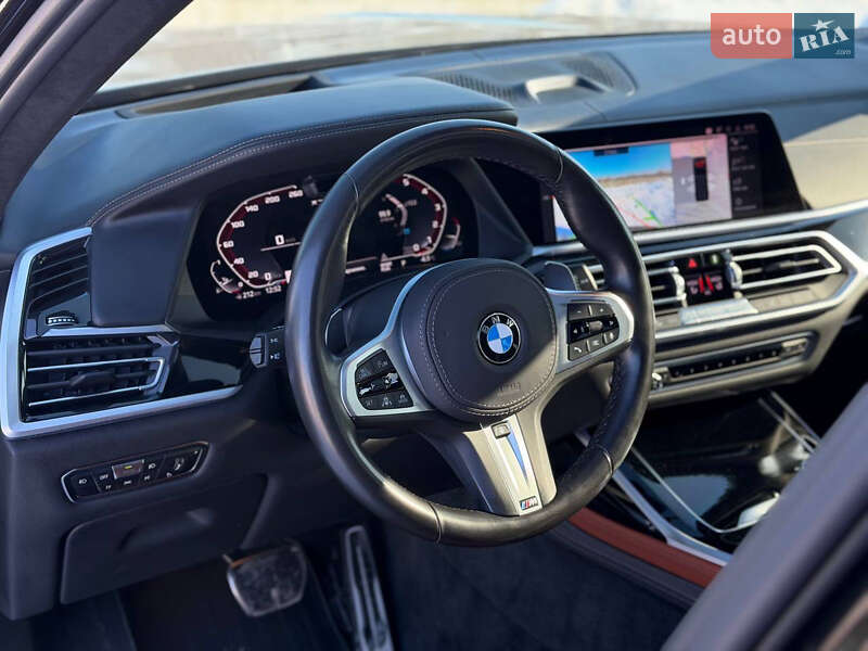 Внедорожник / Кроссовер BMW X7 2020 в Киеве