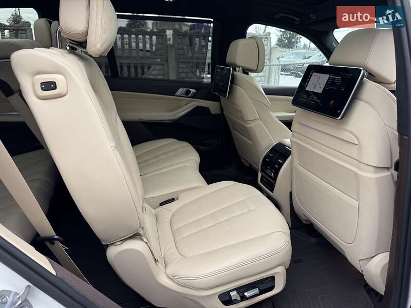 Внедорожник / Кроссовер BMW X7 2019 в Тернополе фото 51 Внедорожник / Кроссовер BMW X7 2019 в Тернополе