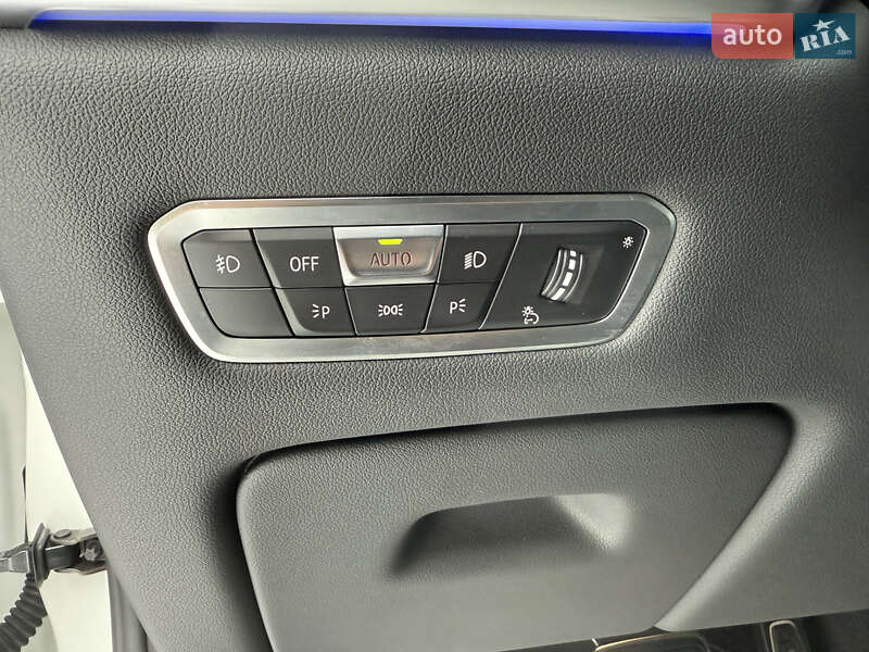 Внедорожник / Кроссовер BMW X7 2019 в Луцке