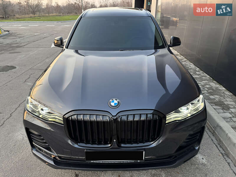 Позашляховик / Кросовер BMW X7 2019 в Дніпрі фото 3 Позашляховик / Кросовер BMW X7 2019 в Дніпрі