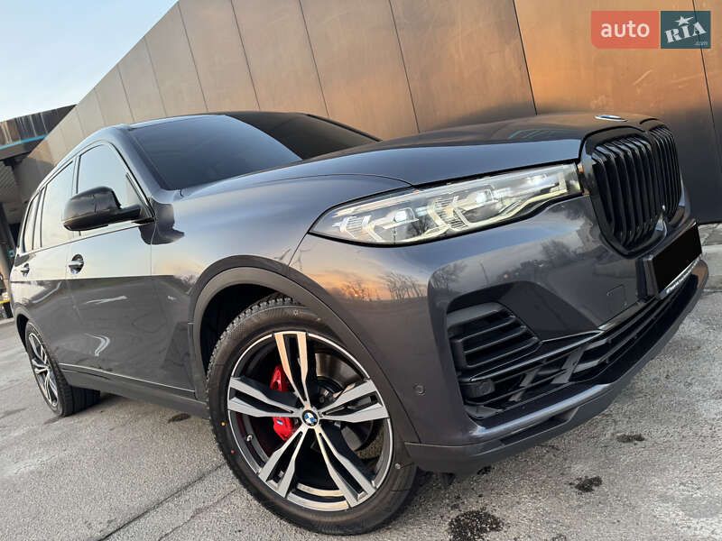 Позашляховик / Кросовер BMW X7 2019 в Дніпрі фото 14 Позашляховик / Кросовер BMW X7 2019 в Дніпрі