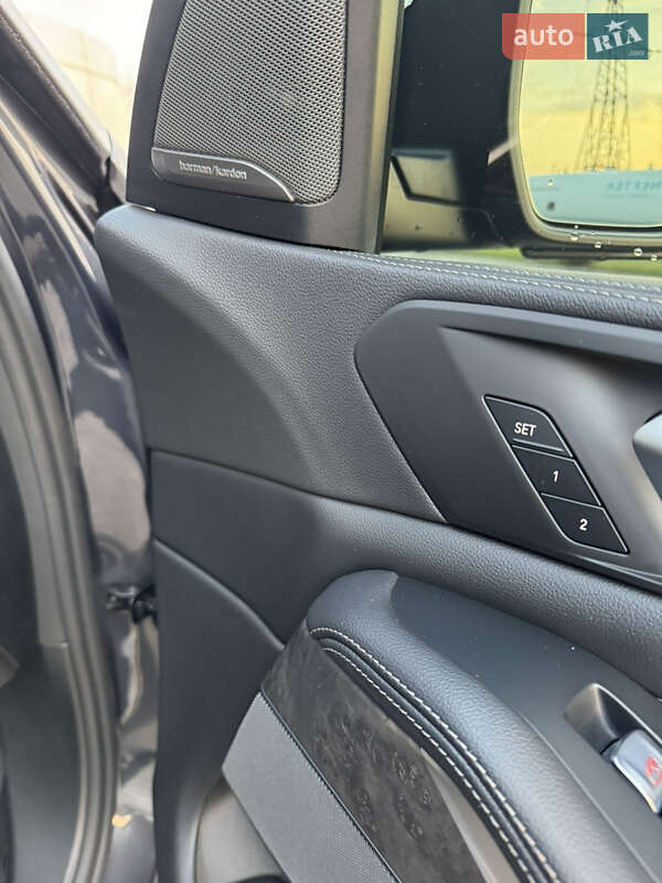 Позашляховик / Кросовер BMW X7 2019 в Дніпрі фото 42 Позашляховик / Кросовер BMW X7 2019 в Дніпрі