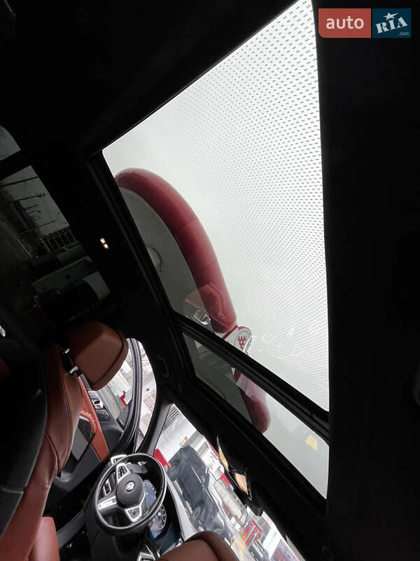 Позашляховик / Кросовер BMW X7 2022 в Дніпрі