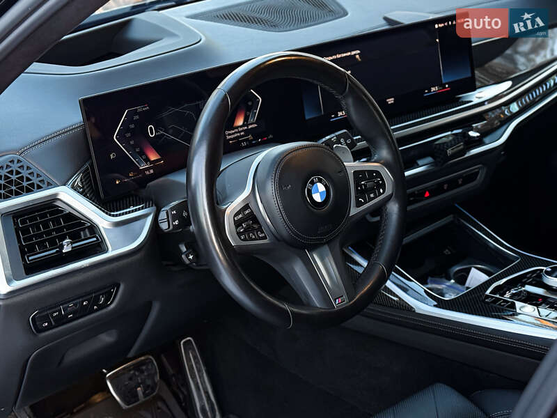 Внедорожник / Кроссовер BMW X7 2022 в Киеве