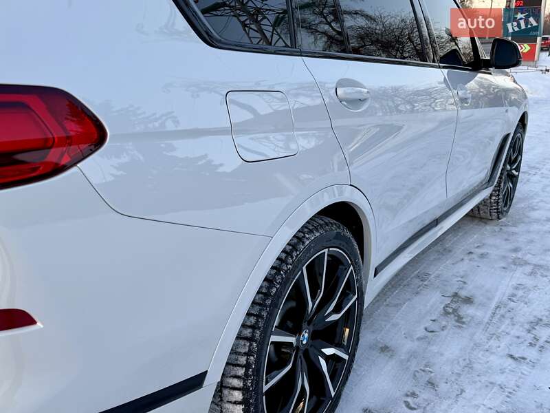 Позашляховик / Кросовер BMW X7 2022 в Києві фото 40 Позашляховик / Кросовер BMW X7 2022 в Києві